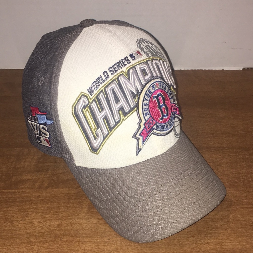 39THIRTY BOSTON RED SOX 2013 WORLD SERIES ONFIELD CAP